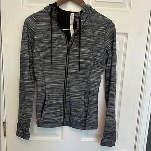 Lululemon Athletica Black and Gray Women's Define Jacket (Sz 8)